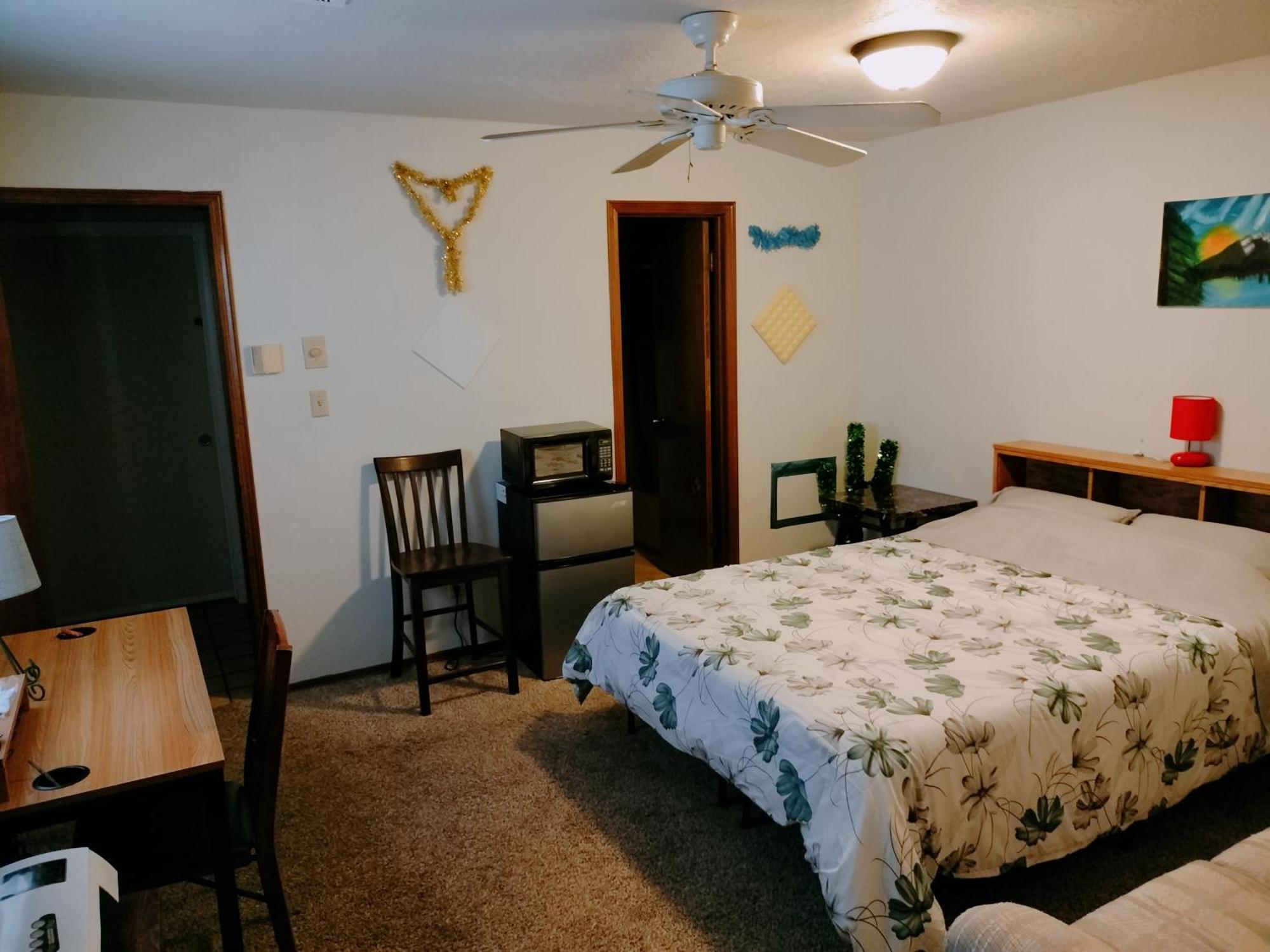 Golden Sunflower'S Apt B1 Lawton Exterior foto